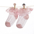 заводская цена розовые органические чесаные хлопковые кружевные носки для новорожденных